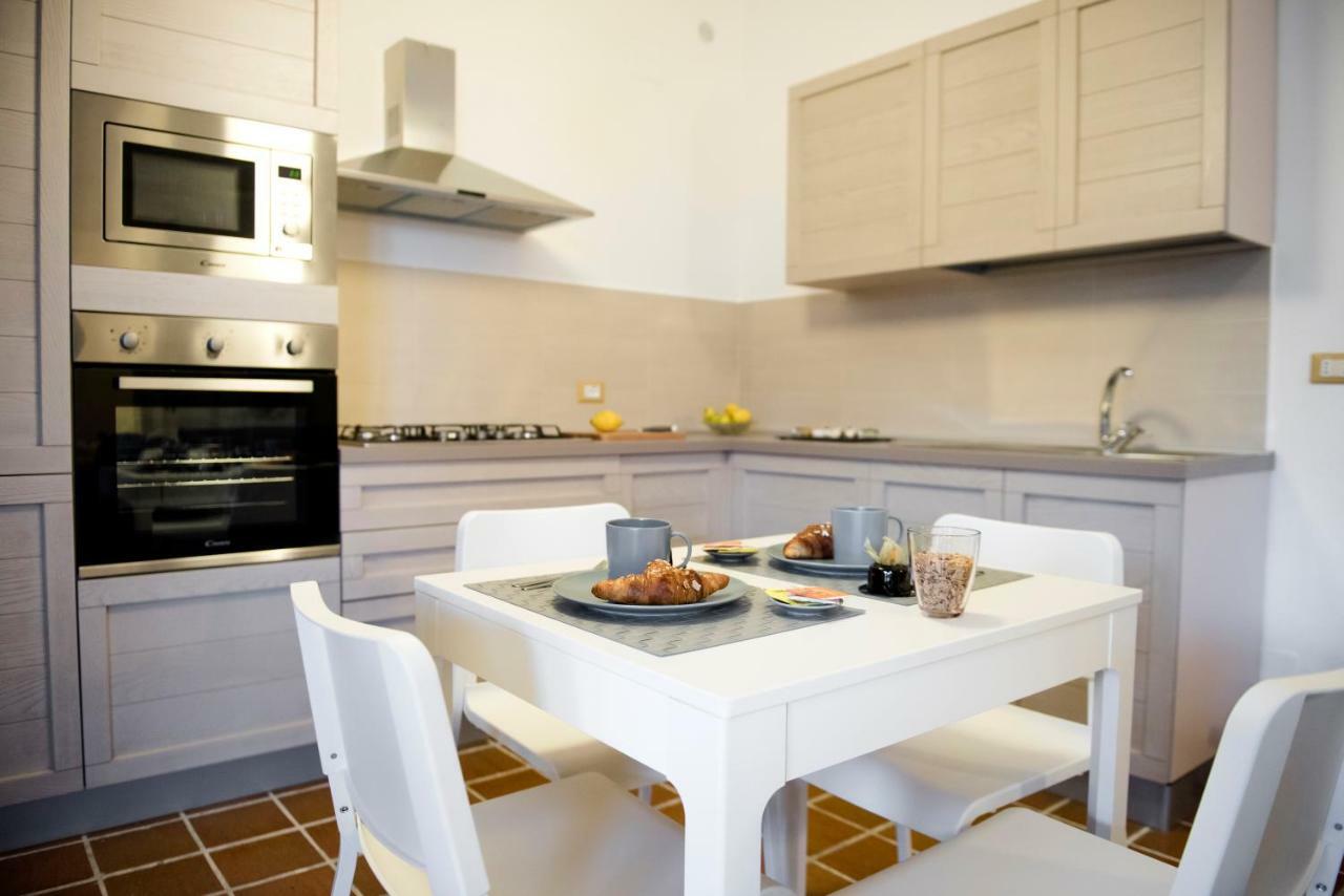 Casa Vela Bianca Mondello Addaura Apartment ปาแลร์โม ภายนอก รูปภาพ