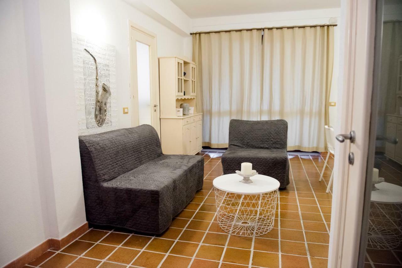 Casa Vela Bianca Mondello Addaura Apartment ปาแลร์โม ภายนอก รูปภาพ
