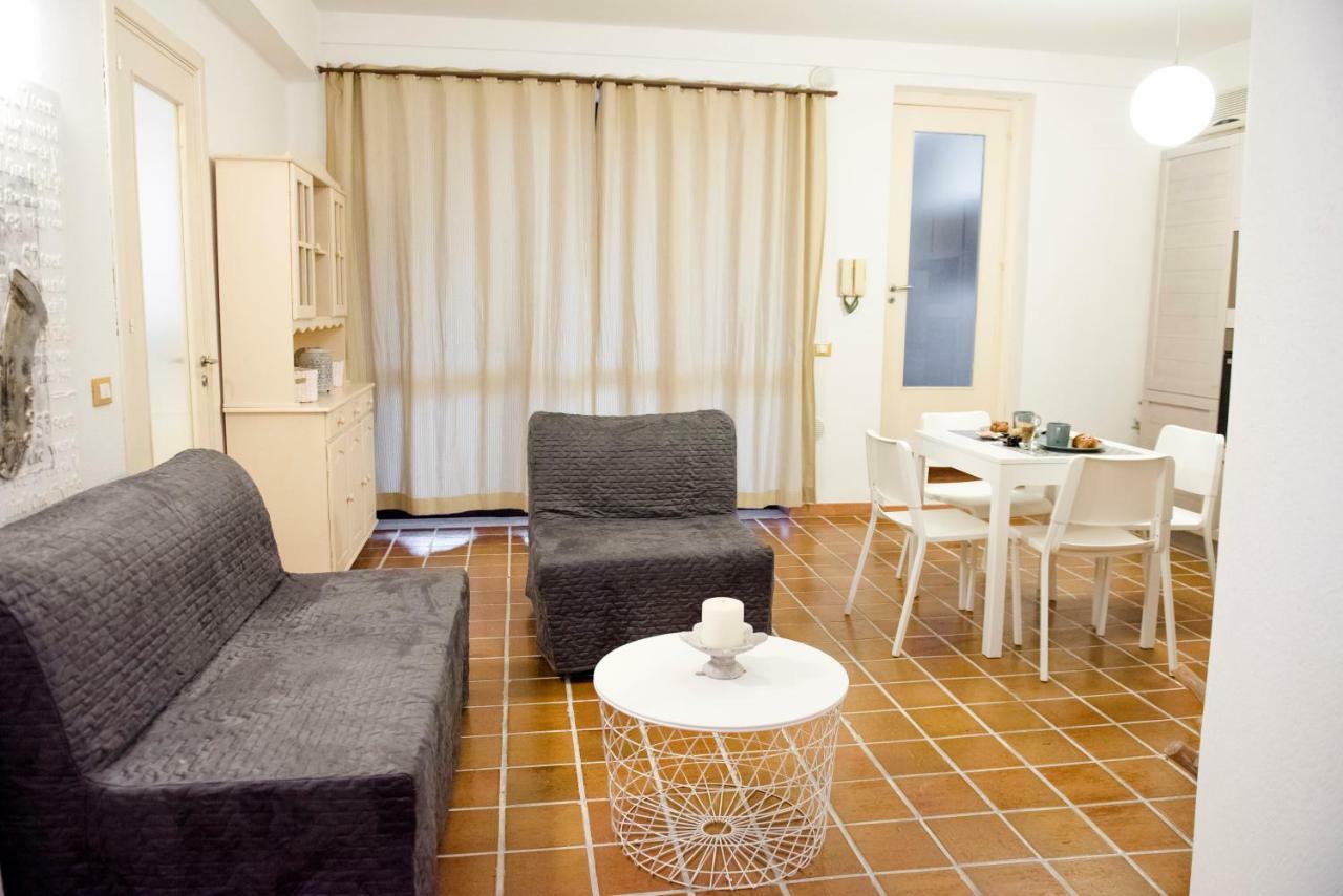 Casa Vela Bianca Mondello Addaura Apartment ปาแลร์โม ภายนอก รูปภาพ