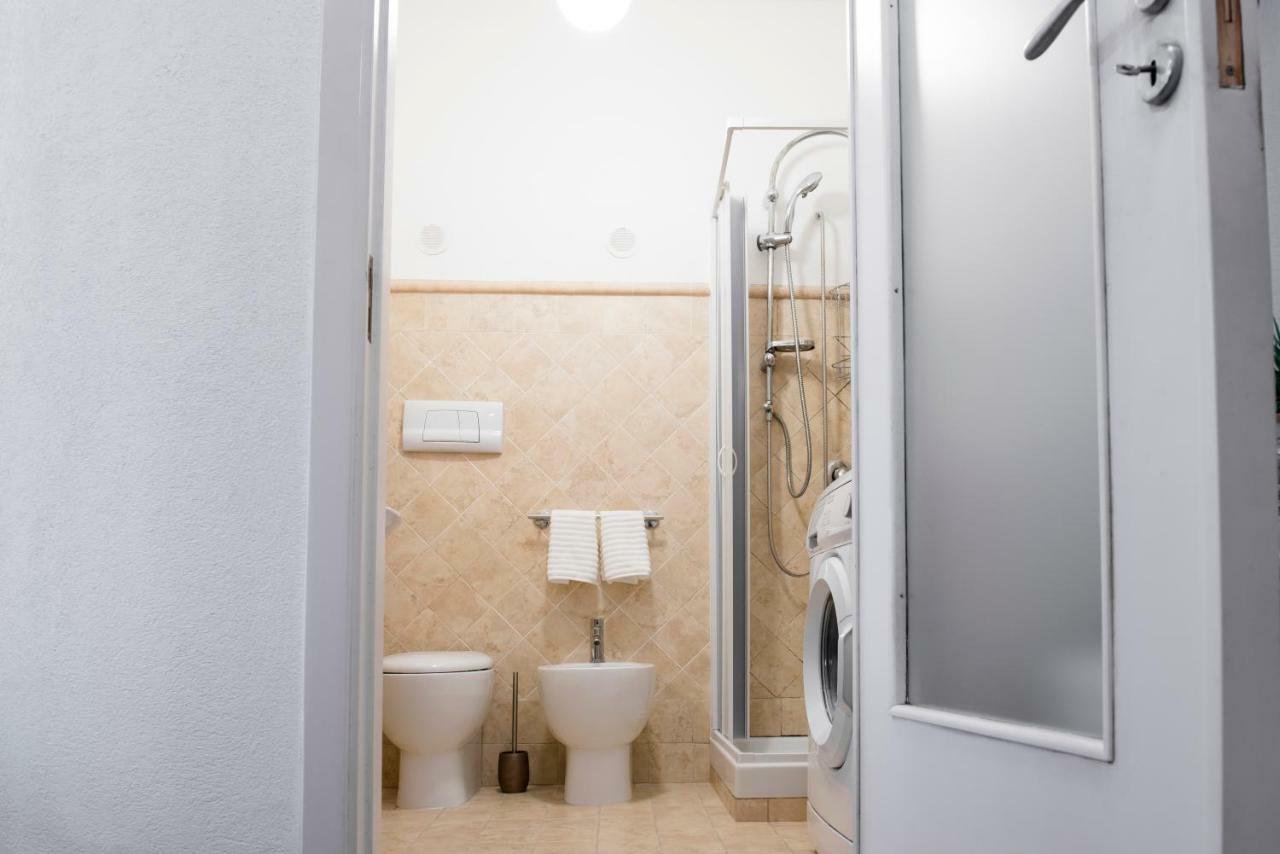 Casa Vela Bianca Mondello Addaura Apartment ปาแลร์โม ภายนอก รูปภาพ